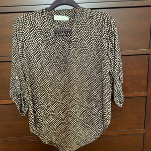 Veronica M 3/4 length sleeve (adjustable) blouse